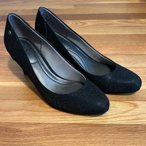 Life Stride black sparkle heels